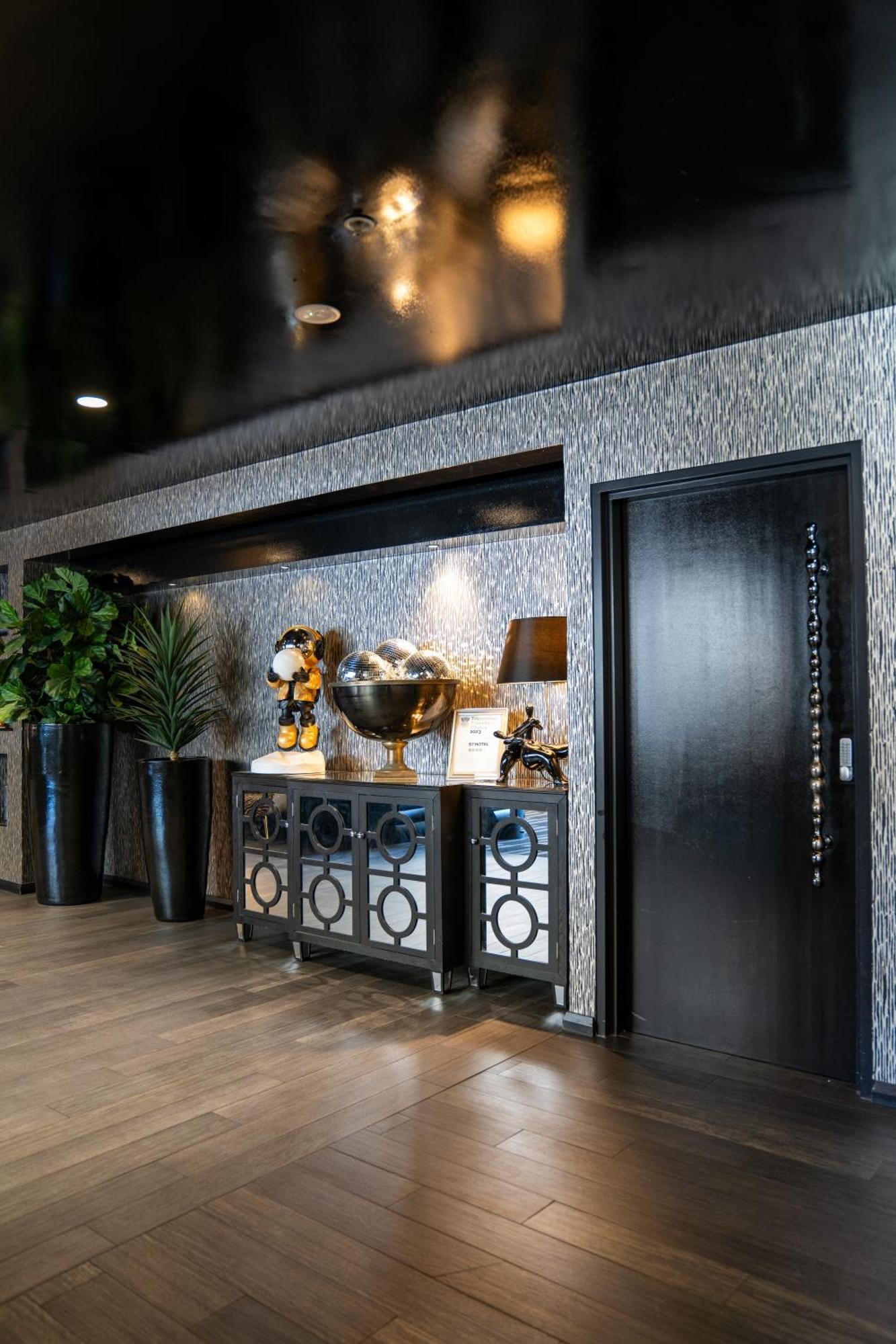 57Hotel Sydney Eksteriør billede
